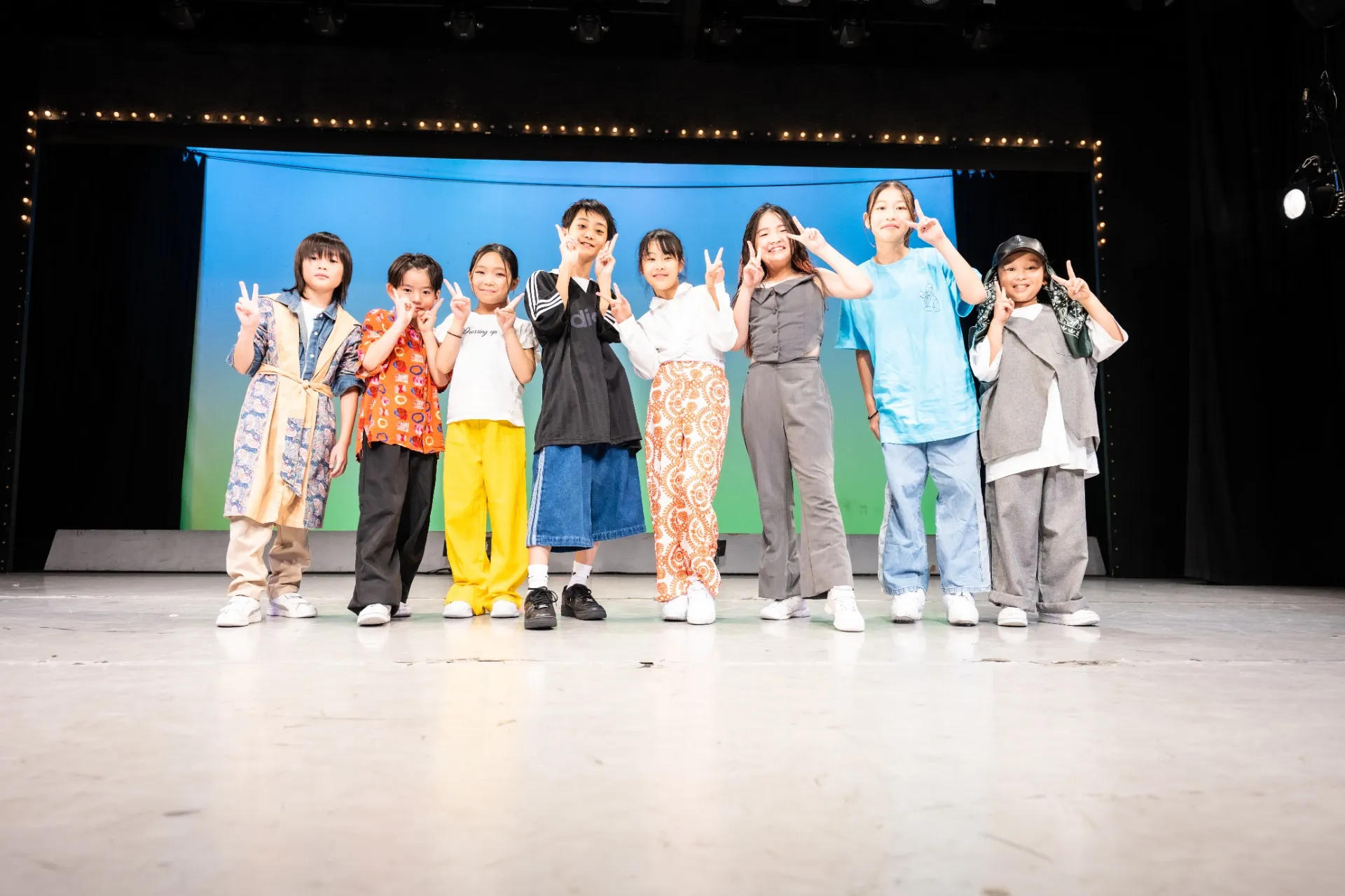 【子供の成長を応援する】ダンススクールで子どもが礼儀も学べる大阪府大阪市浪速区の教室選び完全ガイド